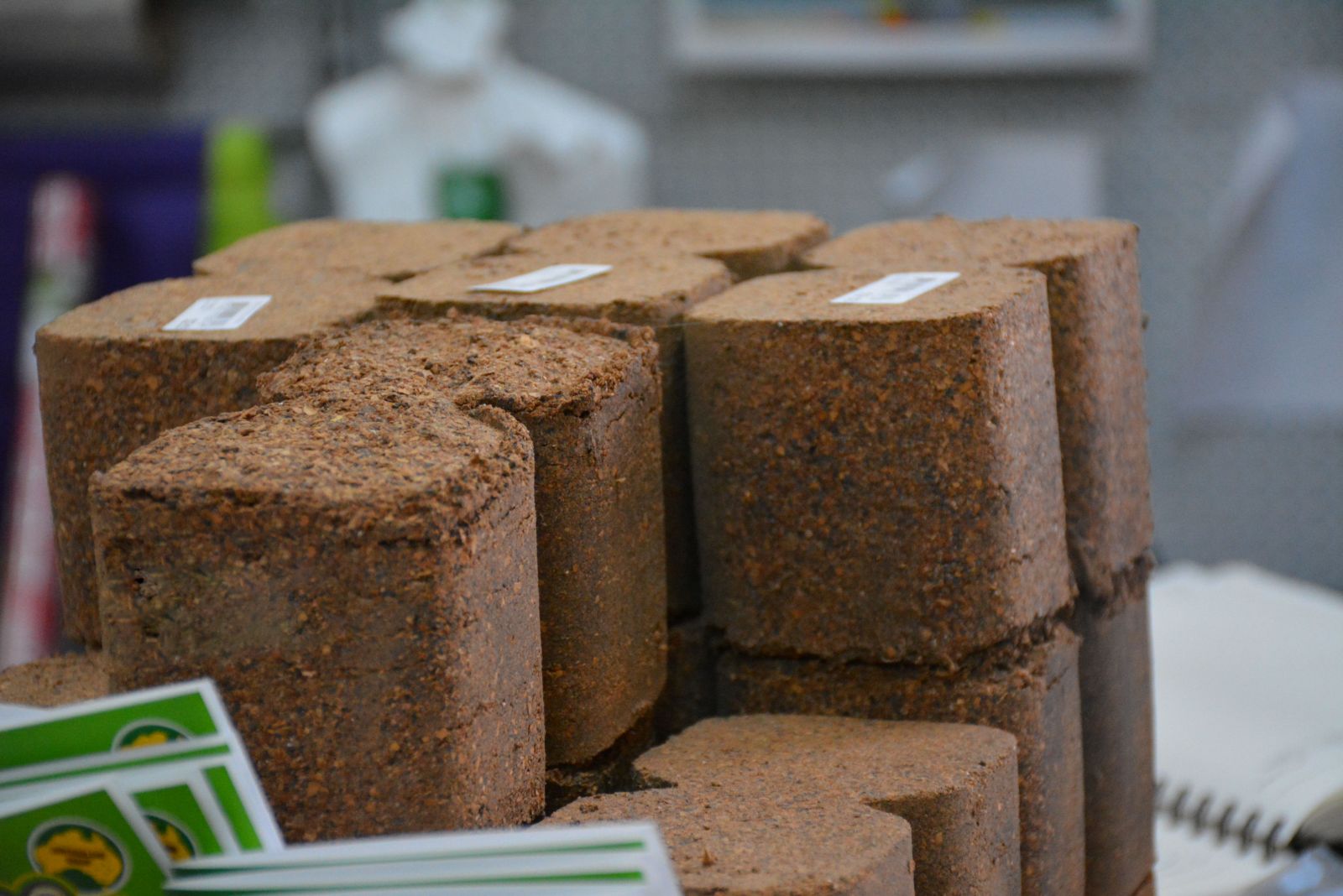 Worm Hit Organic Fertiliser Bricks